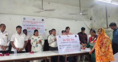 दहेगाम में कैश क्रेडिट कैंप: 28 स्वयं सहायता समूहों को 73.56 लाख का ऋण वितरित