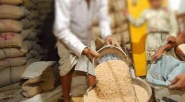ગુજરાતમાં મફત અનાજ લેતા 55 લાખ રેશનકાર્ડ શંકાના દાયરામાં