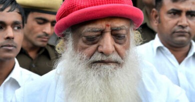 आसाराम को बड़ी राहत: गुजरात हाईकोर्ट ने दिल की बीमारी के इलाज के लिए 6 महीने की अंतरिम जमानत मंजूर की