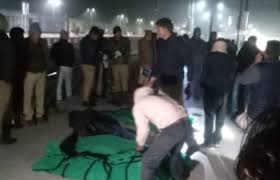 कर्नाटक में मौत का तांडव: ट्रक और बस की टक्कर के बाद लगी भीषण आग, 17 मुसाफिरों की मौत