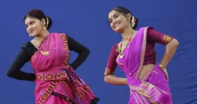 કાશ્મીરી યુવાનોએ માણ્યો ગુજરાતનો આતિથ્ય સત્કાર: જન ઔષધ કેન્દ્રની મુલાકાત અને વિદ્યાપીઠમાં સાંસ્કૃતિક સંગમ