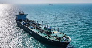 पीएम मोदी का बड़ा कदम: फोन कॉल के 4 दिन बाद ही श्रीलंका पहुंचा ईंधन, मुश्किल वक्त में भारत ने थामा हाथ