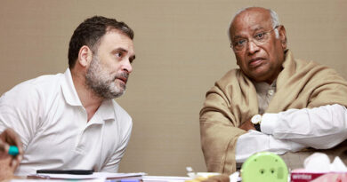 केरल चुनाव के लिए कांग्रेस की महा-बैठक: राहुल गांधी ने सांसदों को टिकट देने से किया इनकार, जीत की संभावना और सर्वे Rating ही बनेगी टिकट का आधार