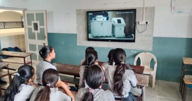 ગાંધીનગર જિલ્લાની શાળાઓમાં ‘ઈલેક્ટોરલ લિટરસી ક્લબ’ દ્વારા EVM અને VVPAT અંગે સઘન માર્ગદર્શન કાર્યક્રમ યોજાયો