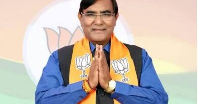 भाजपा विधायक रमनलाल वोरा के परिवार की 7 एकड़ से अधिक कृषि भूमि होगी ‘सरकारी’ भाजपा विधायक रमनलाल वोरा के परिवार की 7 एकड़ से अधिक कृषि भूमि होगी ‘सरकारी’