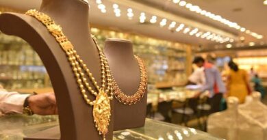 सराफा बाजार में रिकॉर्ड तेजी: सोना ₹1,52,000 के पार, चांदी भी ₹2,35,000 के करीब पहुंची