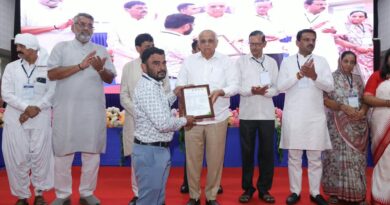 ‘सेवा संकल्प अभियान’: सेवा सेतु कार्यक्रम में लोगों के बीच मौजूद रहे मुख्यमंत्री भूपेंद्र पटेल